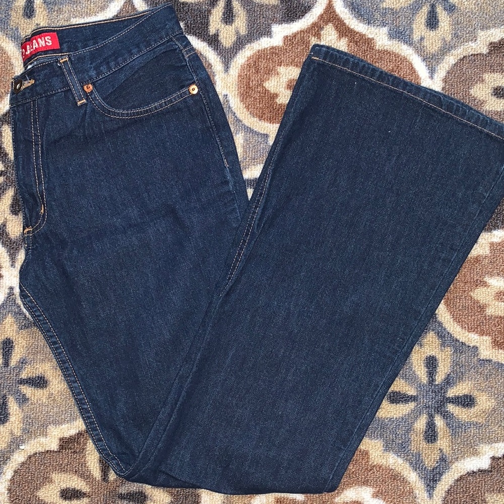 Guess Flare Jeans - Picture 2 of 11